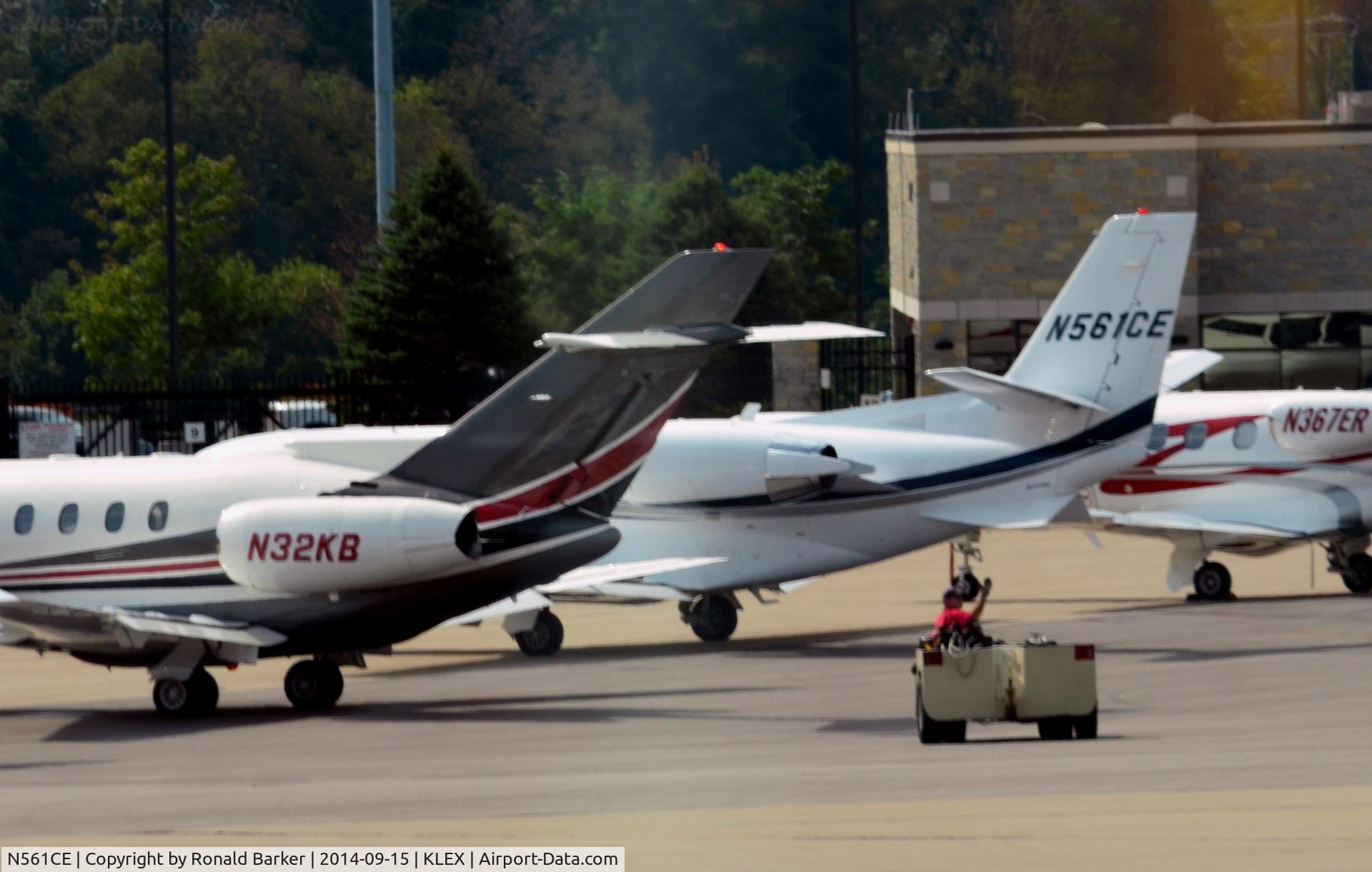 N561CE, 2001 Cessna 560XL C/N 5605206, Lexington