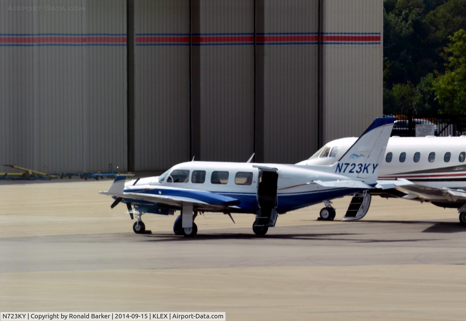 N723KY, 1978 Piper PA-31-350 Chieftain C/N 31-7852122, Lexington