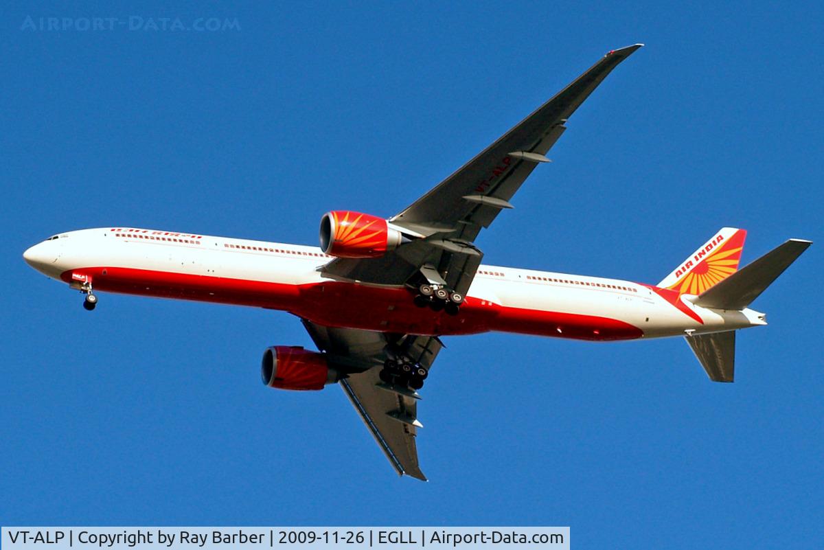 VT-ALP, 2009 Boeing 777-337/ER C/N 36314, Boeing 777-337ER [36314] (Air India) Home~G 26/11/2009. On approach 27R.