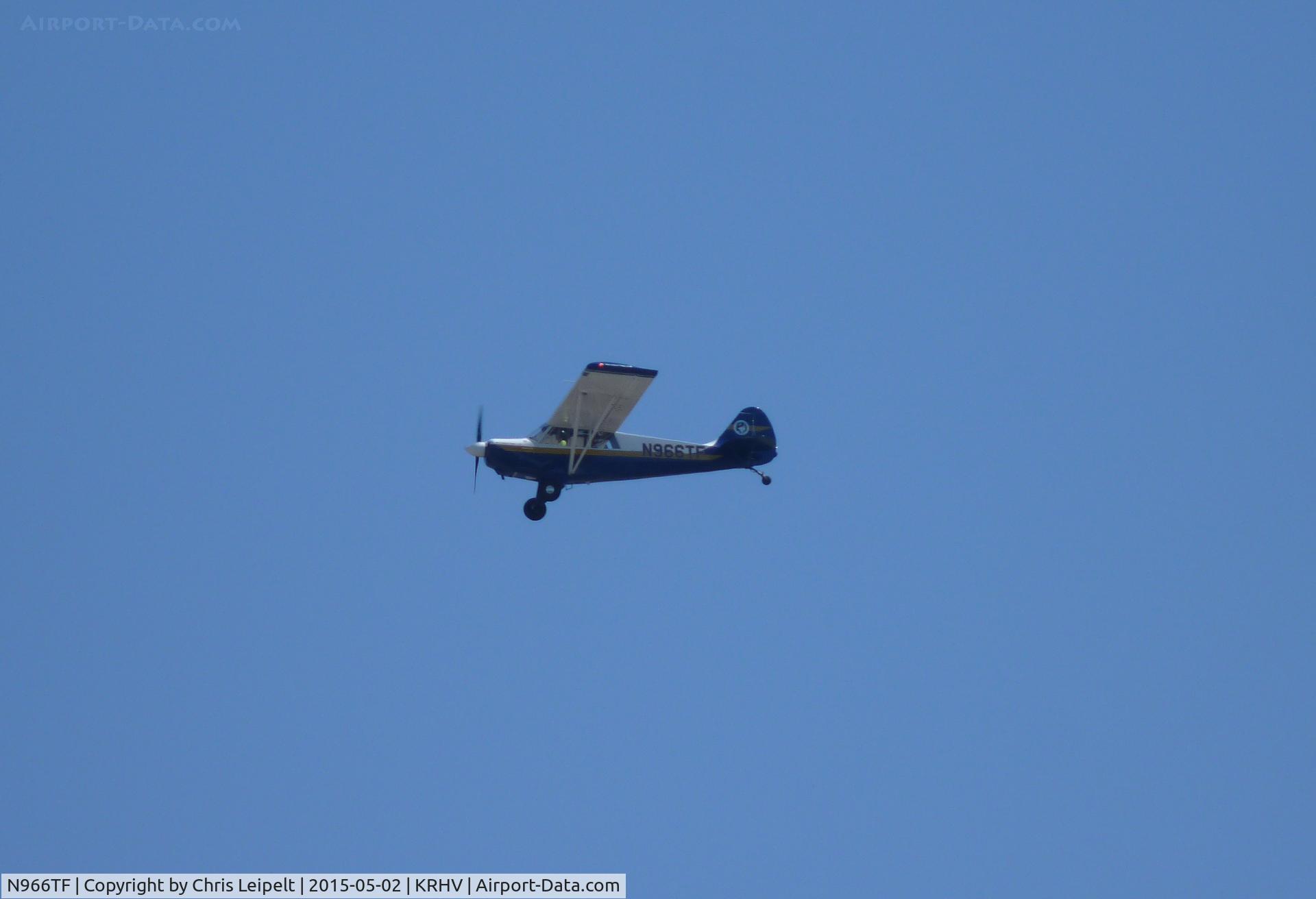 N966TF, 2007 Aviat A-1B Husky C/N 2383, A local 2007 Husky on a 1 mile final for 31R at Reid Hillview Airport, CA.