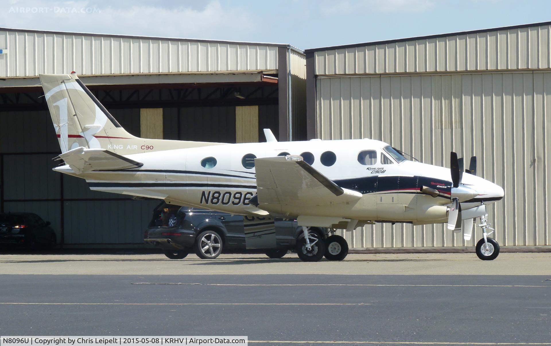 N8096U, 1993 Beech C90A King Air C/N LJ-1326, A local 1993 Beechcraft King Air C90B getting ready to depart Reid Hillview Airport, CA.