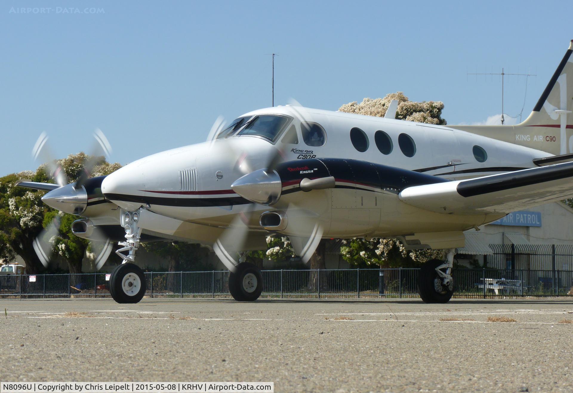 N8096U, 1993 Beech C90A King Air C/N LJ-1326, A 1993 Beechcraft King Air C90B started up and getting ready to depart Reid Hillview Airport, CA.