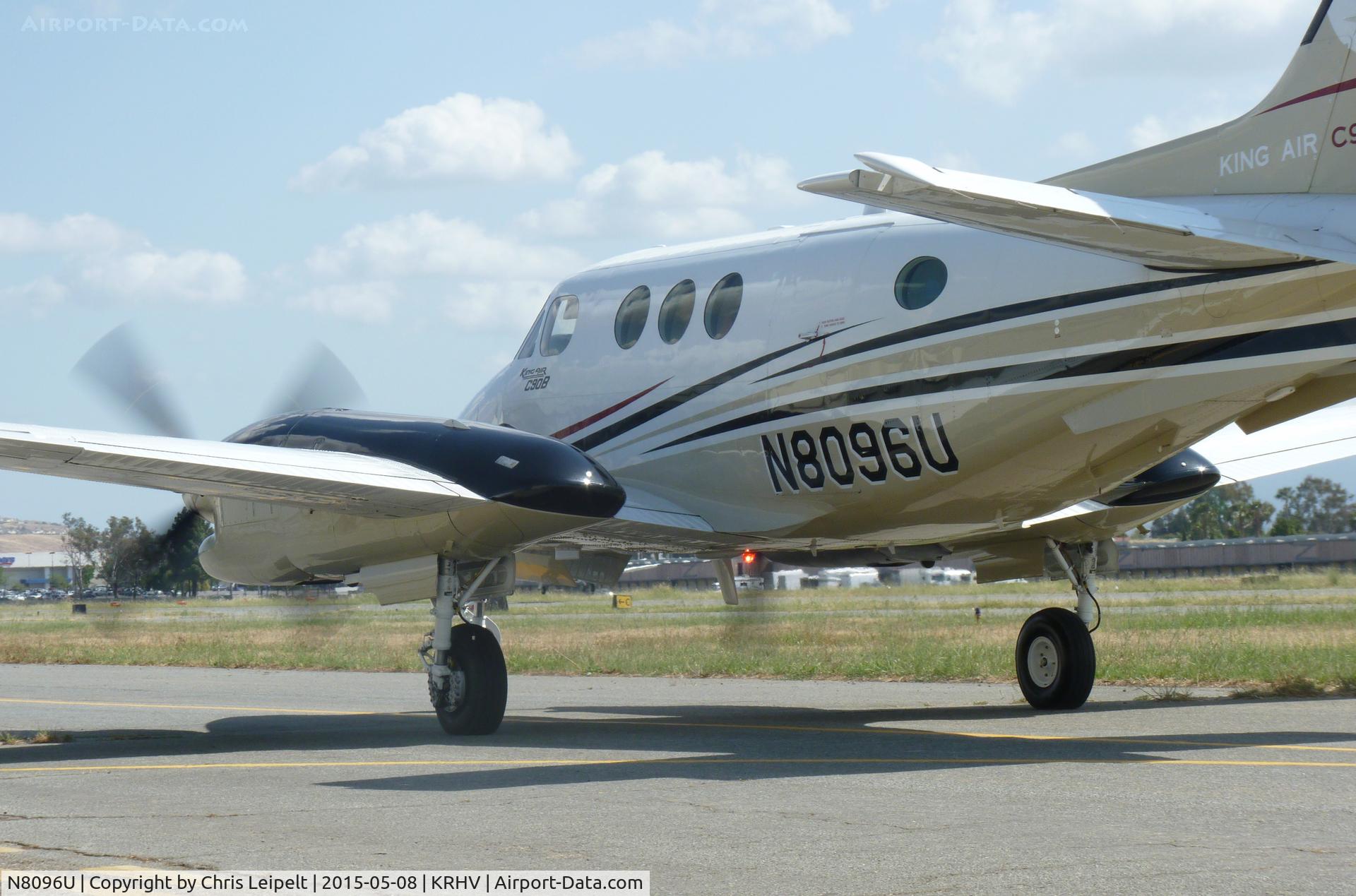 N8096U, 1993 Beech C90A King Air C/N LJ-1326, A 1993 Beechcraft King Air C90B taxing out and getting ready to depart Reid Hillview Airport, CA.