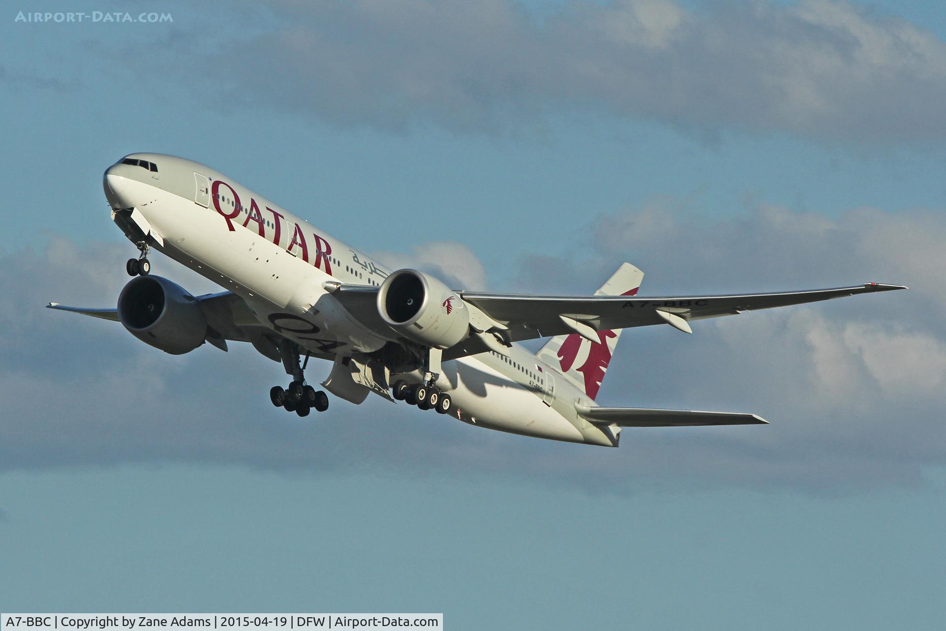 A7-BBC, 2009 Boeing 777-2DZ/LR C/N 36015, Qatar 777 departing DFW Airport
