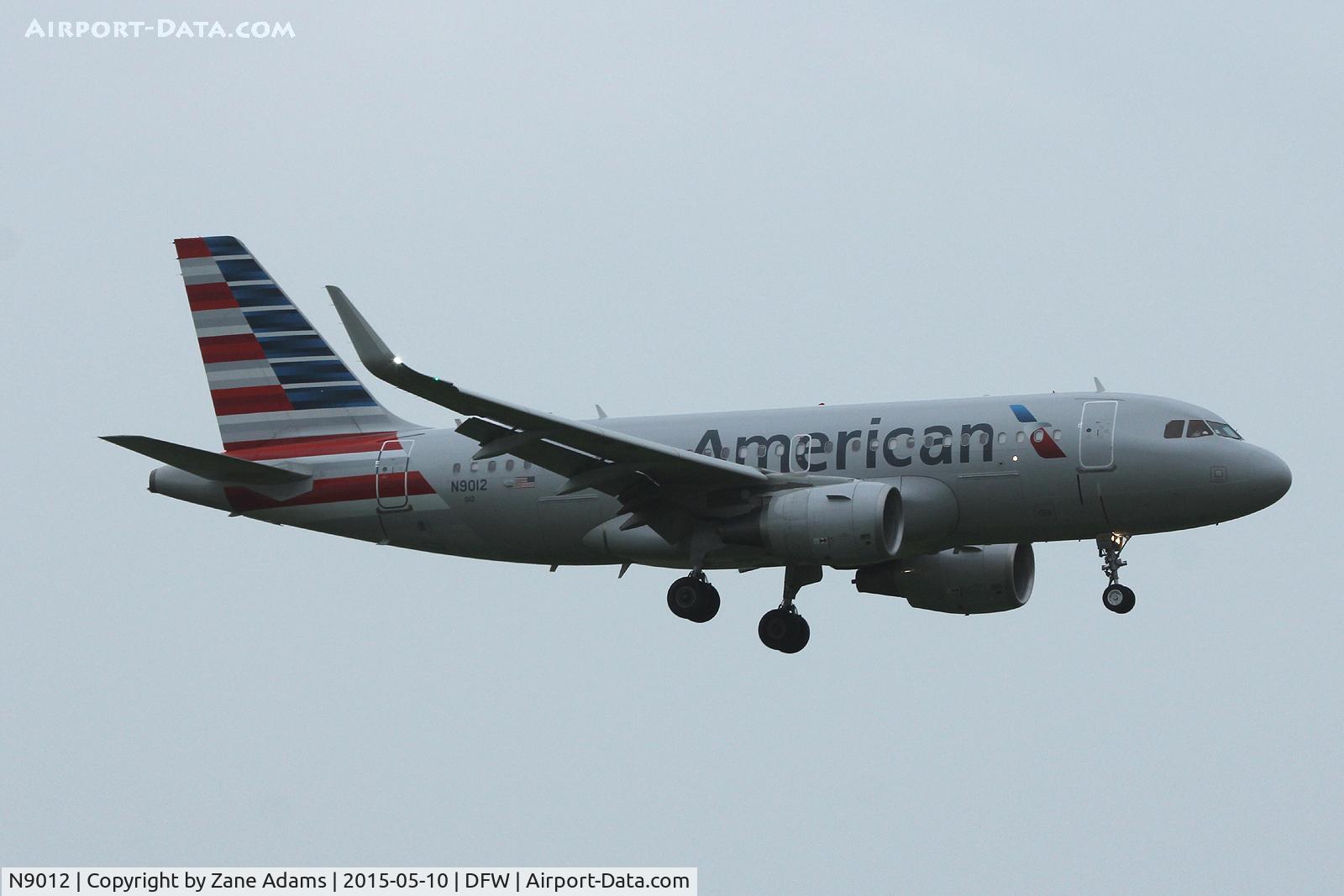 N9012, 2013 Airbus A319-115 C/N 5810, Landing at DFW Airport