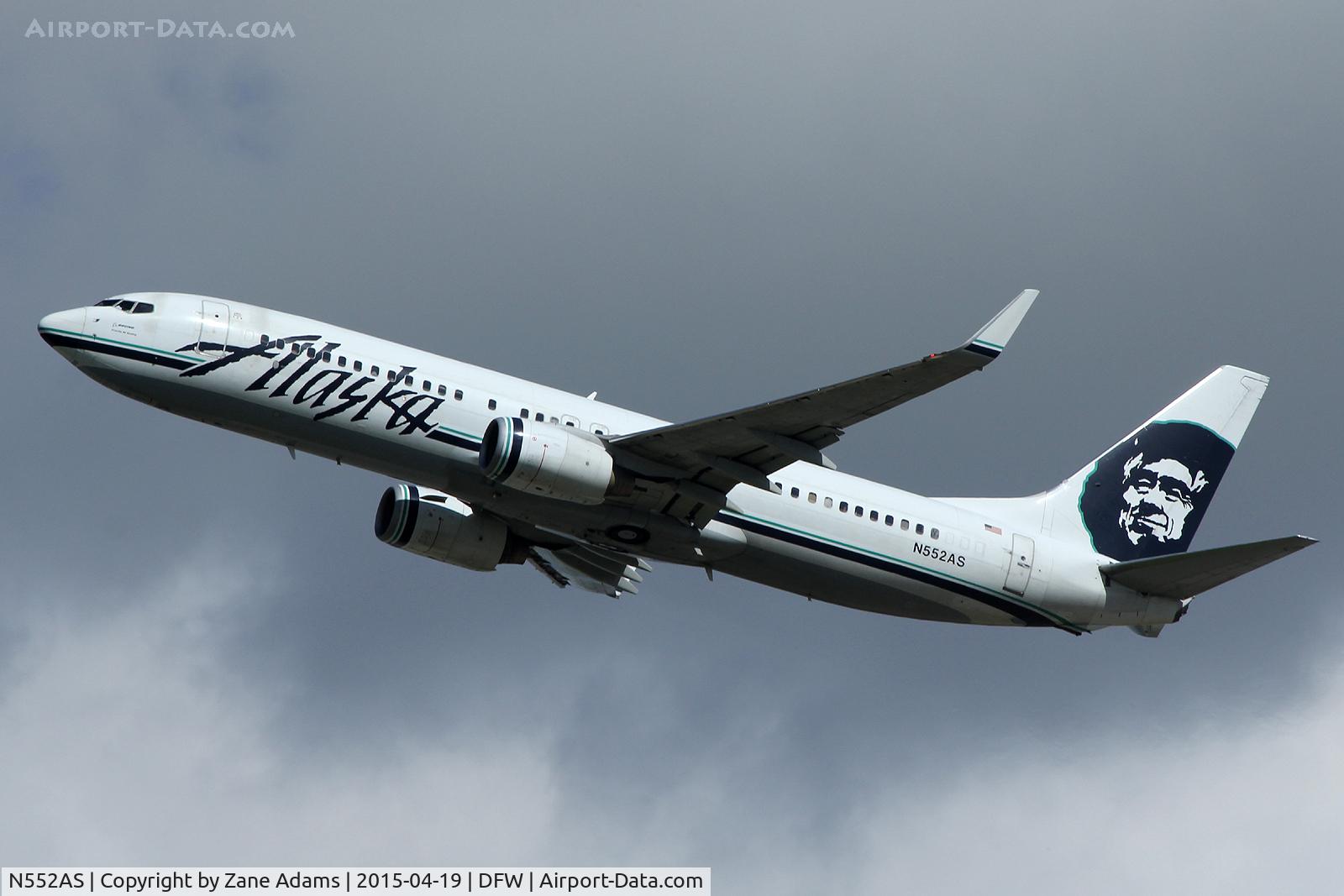 N552AS, 2006 Boeing 737-890 C/N 34595, Departing DFW Airport