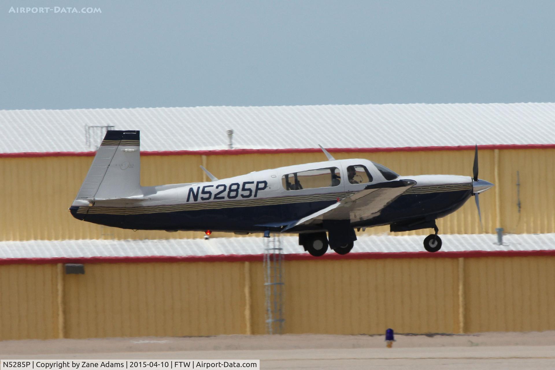 N5285P, 1996 Mooney M20R Ovation C/N 29-0081, At Meacham Field - Fort Worth, TX