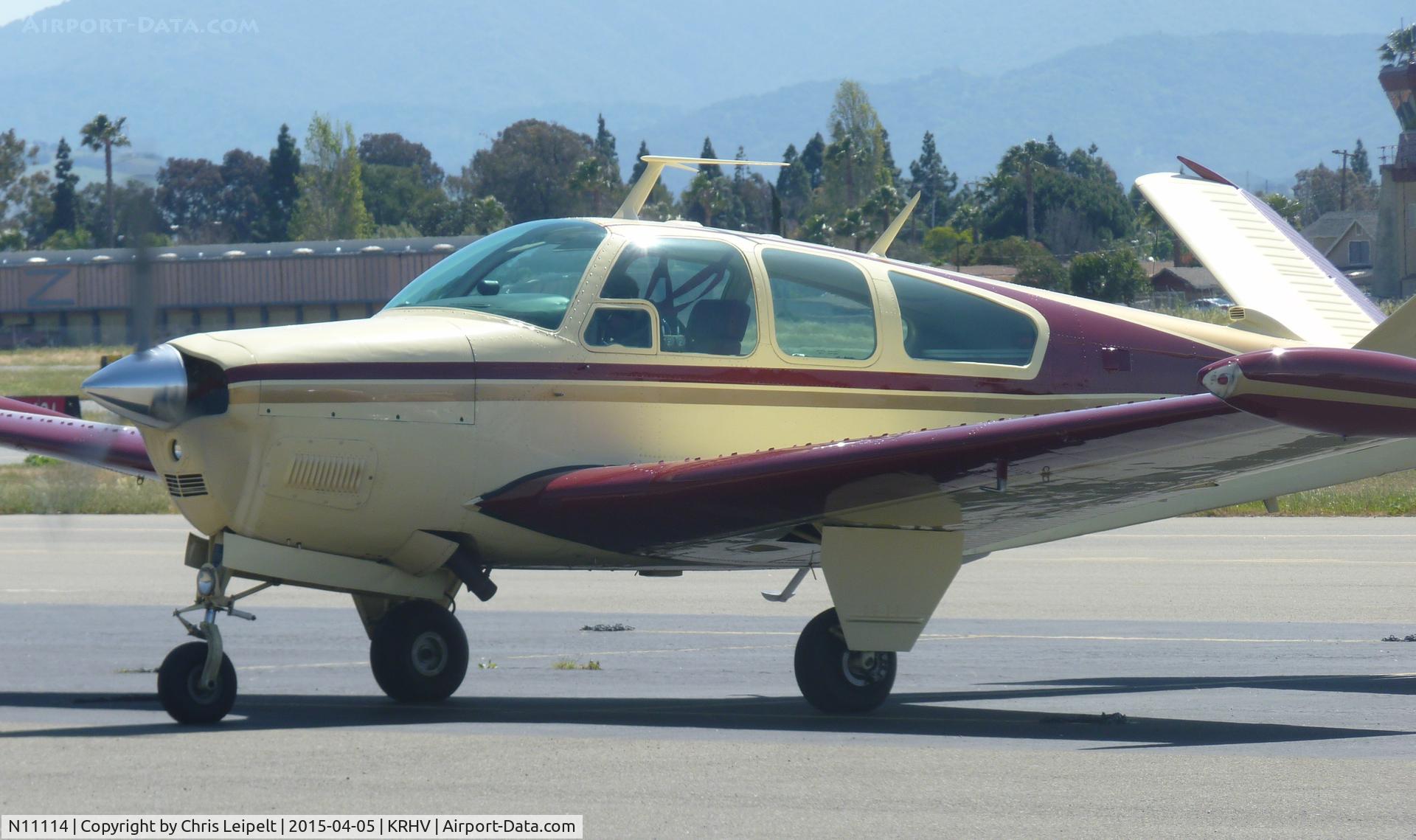 N11114, 1968 Beech V35A Bonanza C/N D-8901, A 1968 Beechcraft V35A Bonanza visiting Reid Hillview Airport, CA.