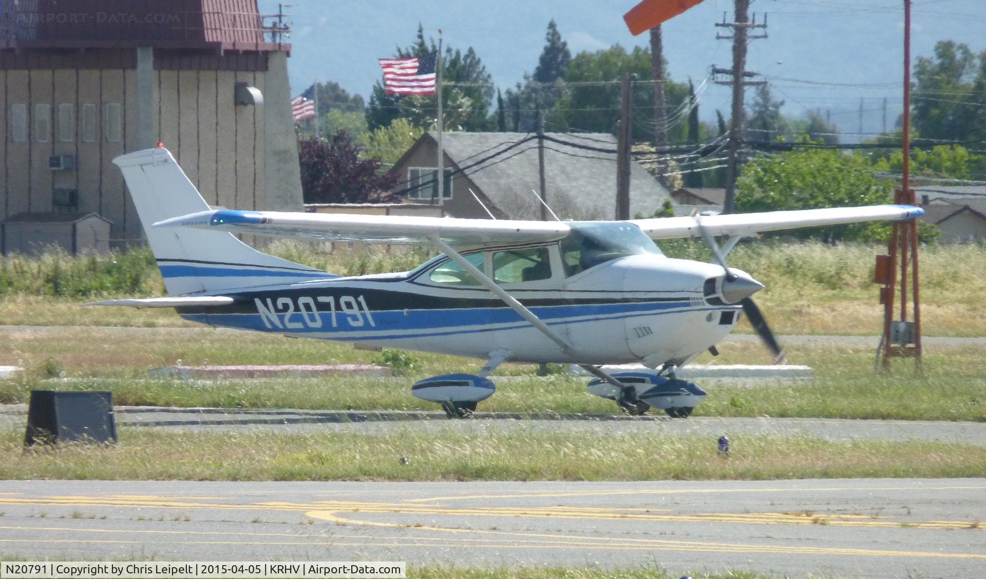 N20791, 1972 Cessna 182P Skylane C/N 18261207, A local 1972 Cessna 182P rolling down 31R after some pattern work at Reid Hillview Airport, CA.