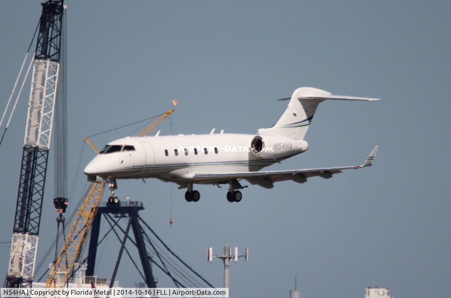 N54HA, 2005 Bombardier Challenger 300 (BD-100-1A10) C/N 20076, Challenger 300