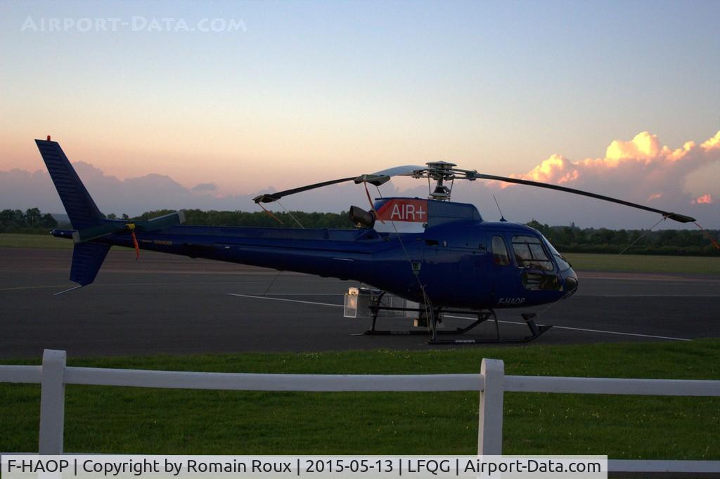 F-HAOP, Aerospatiale AS-350B-2 Ecureuil C/N 2557, Parked