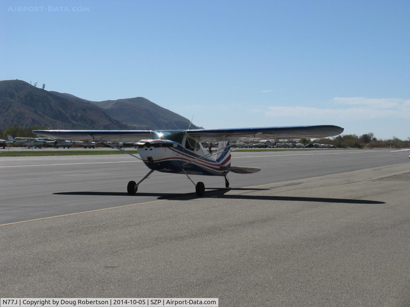N77J, Cessna 140 C/N 11489, Cessna 140, taxi