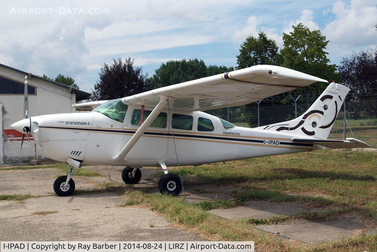 I-IPAD, 1977 Cessna TU206G Turbo Stationair Turbo Stationair C/N U206-03881, Cessna TU.206G Turbo Stationair 6 [U206-03881] Perugia~I 24/08/2014