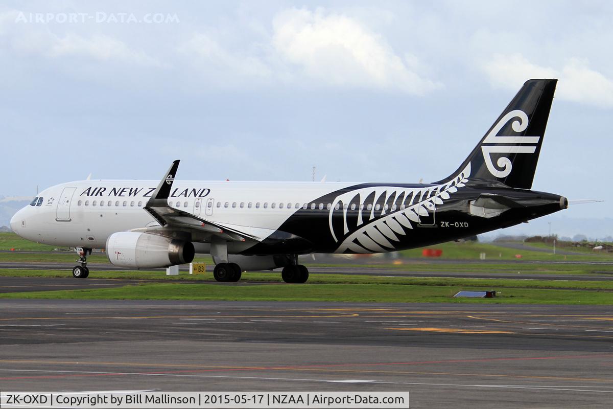 ZK-OXD, 2014 Airbus A320-232 C/N 5962, taxi to 23