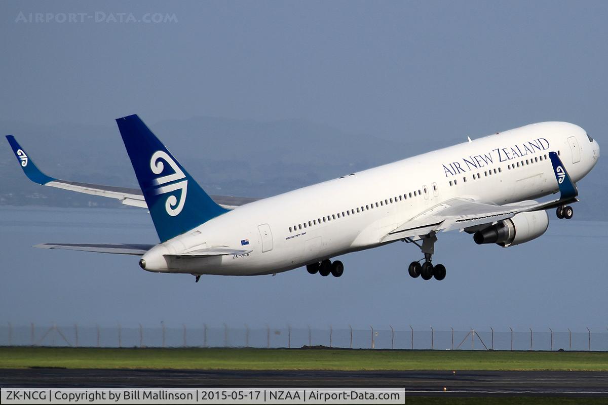 ZK-NCG, 1993 Boeing 767-319 C/N 26912, AWAY TO HNL