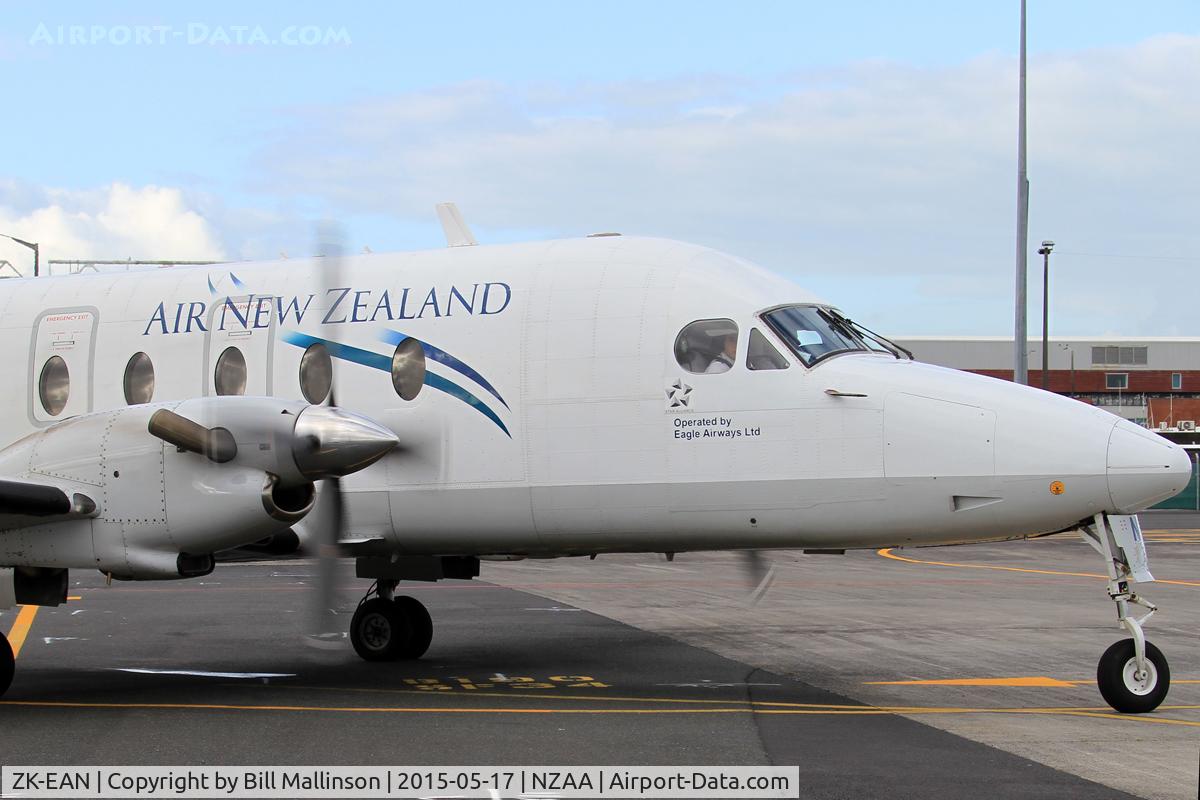 ZK-EAN, 2002 Raytheon Aircraft Company 1900D C/N UE-437, away to WAG