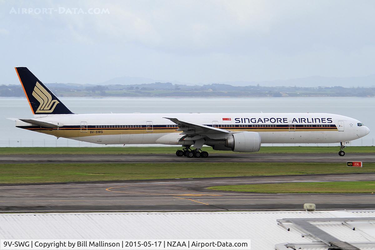 9V-SWG, 2006 Boeing 777-312/ER C/N 34572, away home to SIN