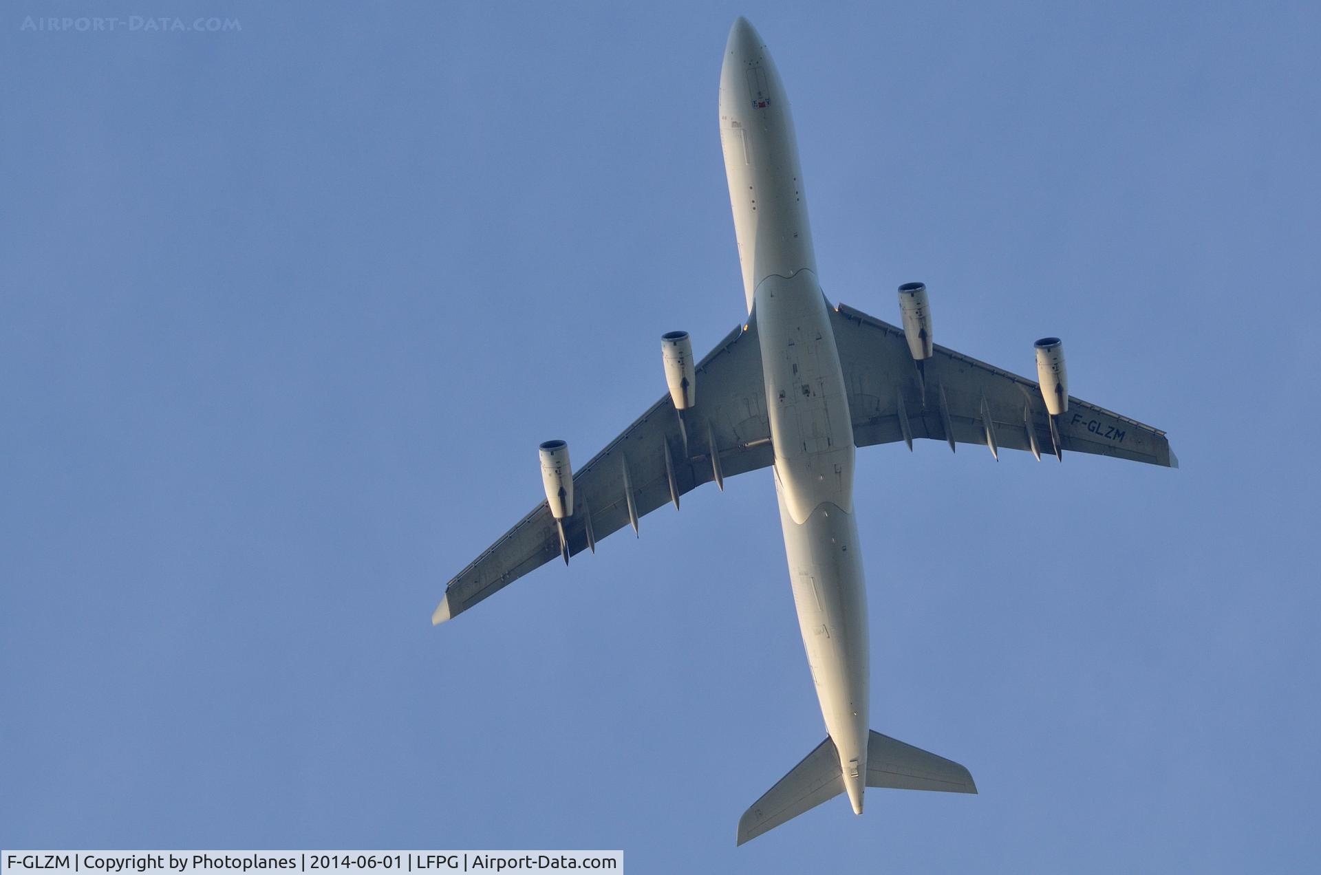 F-GLZM, 1998 Airbus A340-313X C/N 237, Paris approach