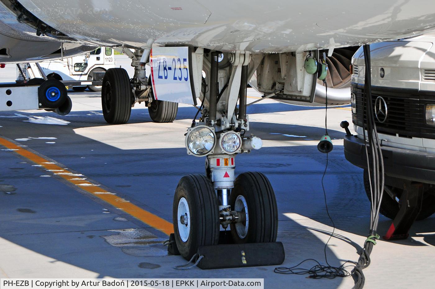 PH-EZB, 2008 Embraer 190LR (ERJ-190-100LR) C/N 19000235, KLM