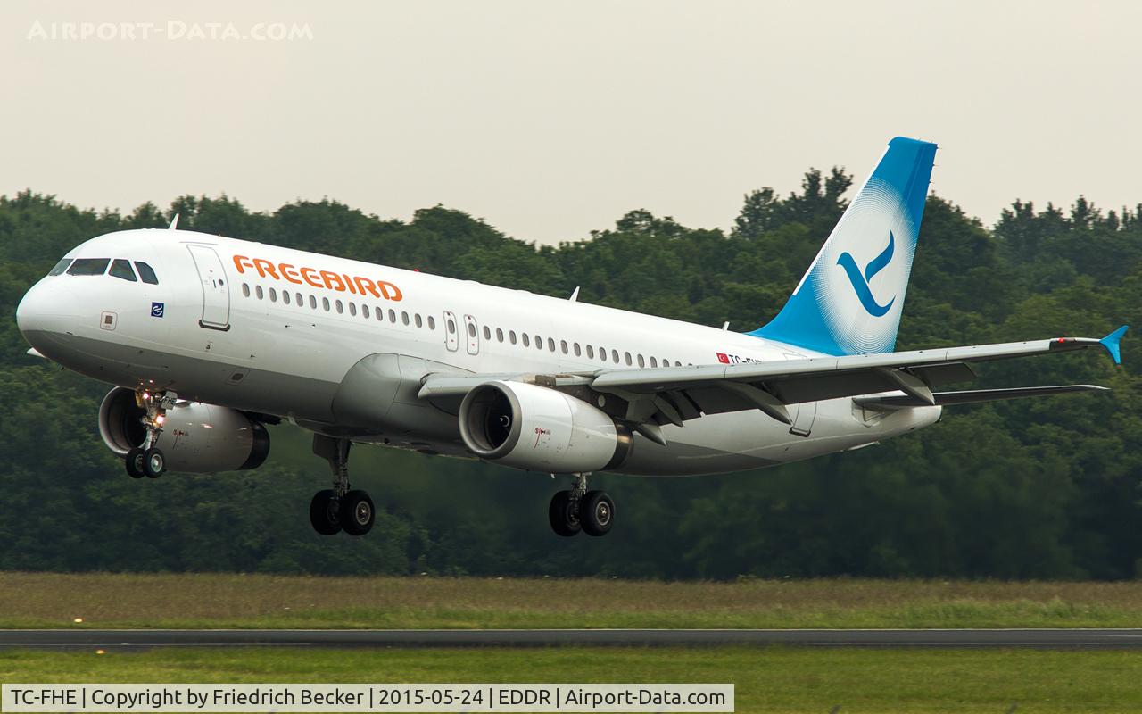 TC-FHE, 2006 Airbus A320-214 C/N 2804, moments prior touchdown, inbound from Antalya