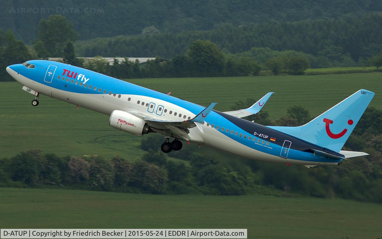 D-ATUP, 2015 Boeing 737-8K5 C/N 41662, departure to Palma via RW27