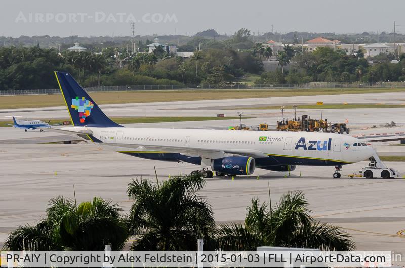 PR-AIY, 2000 Airbus A330-243 C/N 365, Ft. Lauderdale