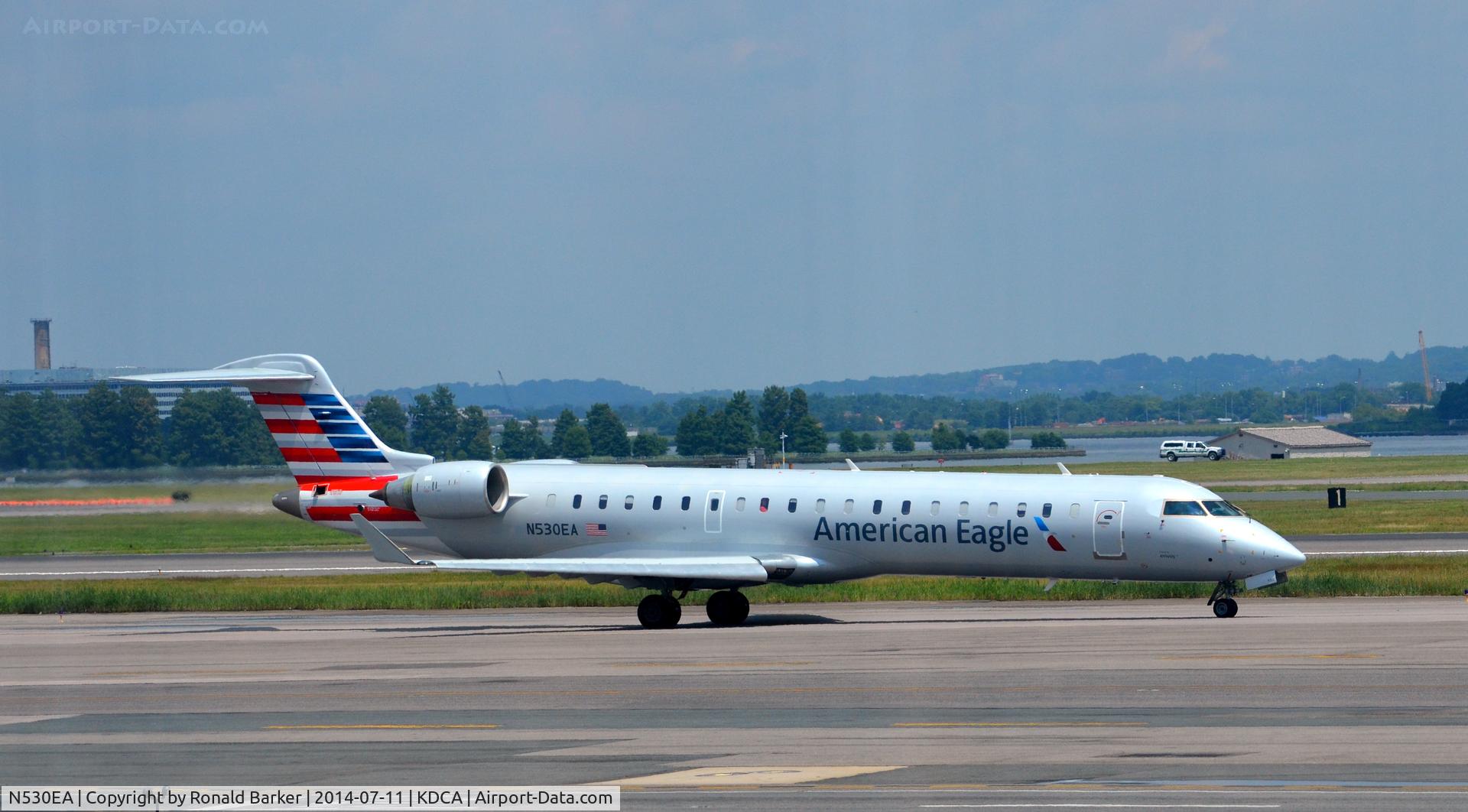 N530EA, Bombardier CRJ-702 (CL-600-2C10) Regional Jet C/N 10308, Taxi National