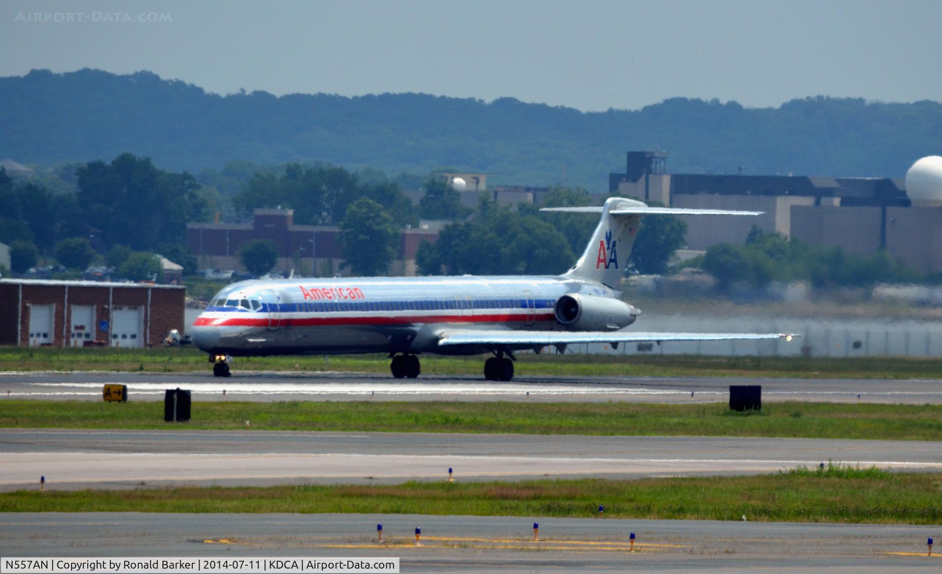 N557AN, 1991 McDonnell Douglas MD-82 (DC-9-82) C/N 53087, Takeoff National