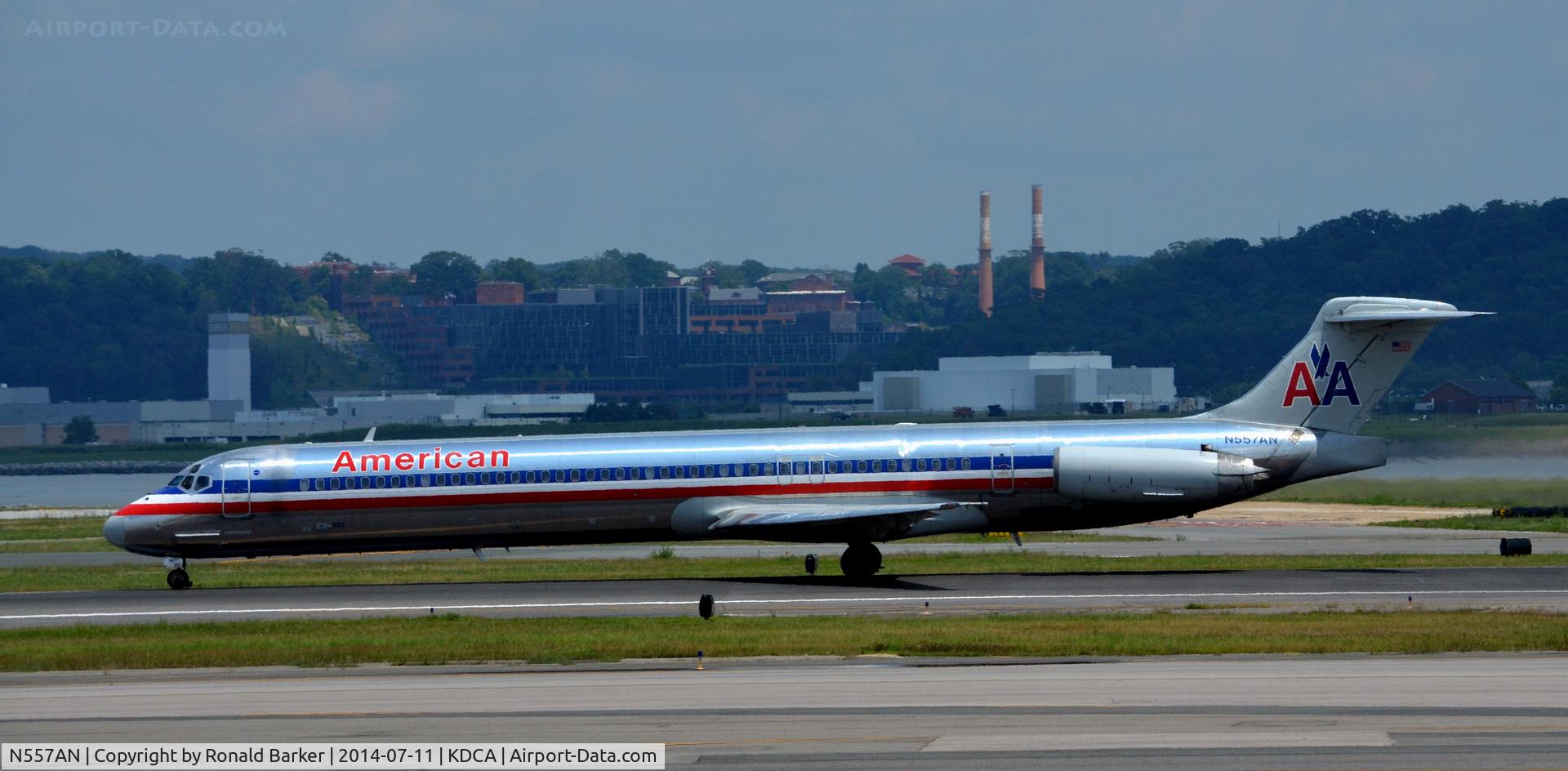 N557AN, 1991 McDonnell Douglas MD-82 (DC-9-82) C/N 53087, Takeoff roll National