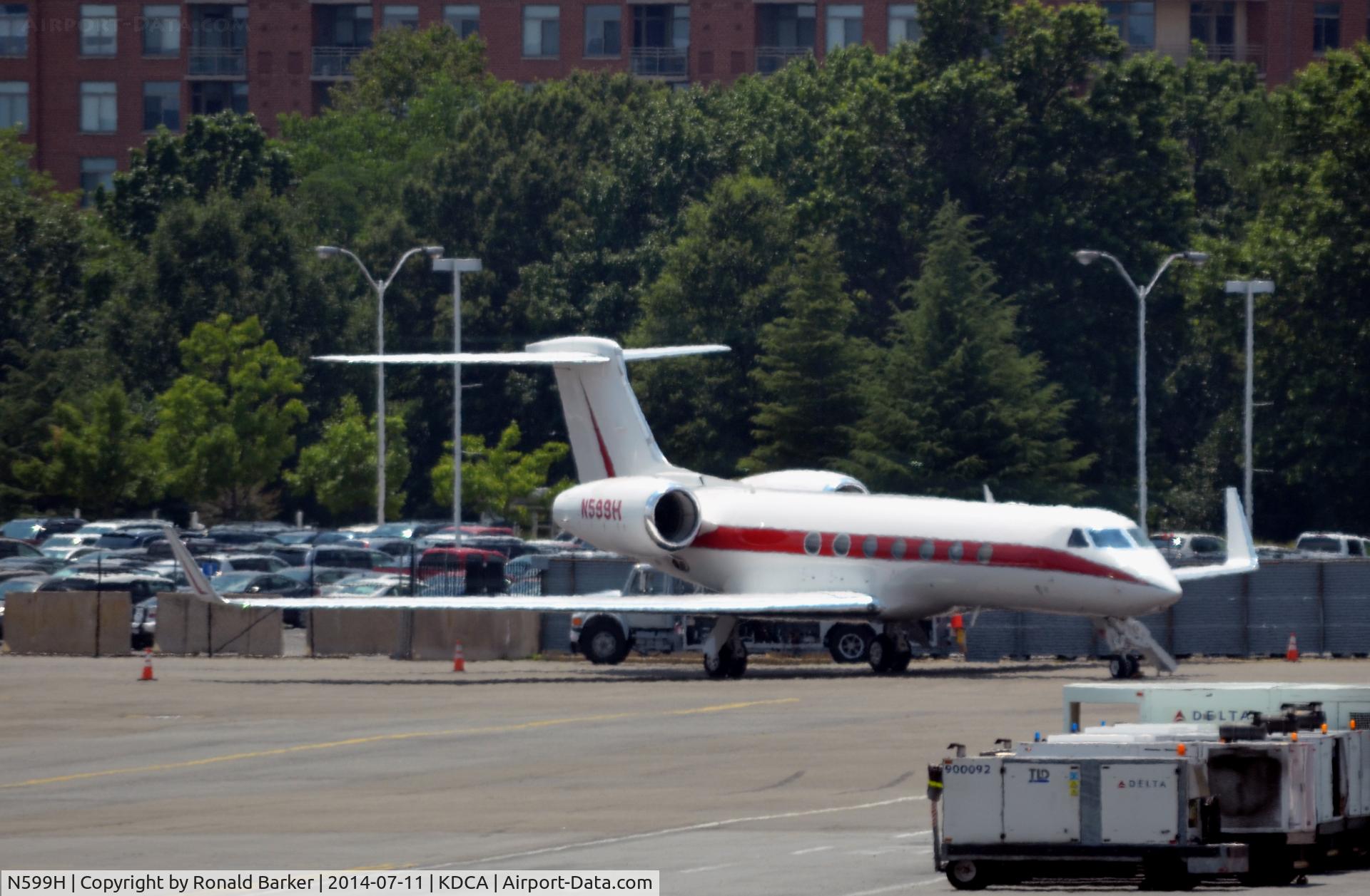 N599H, 2003 Gulfstream Aerospace V-SP G550 C/N 5016, Parked on the ramp National