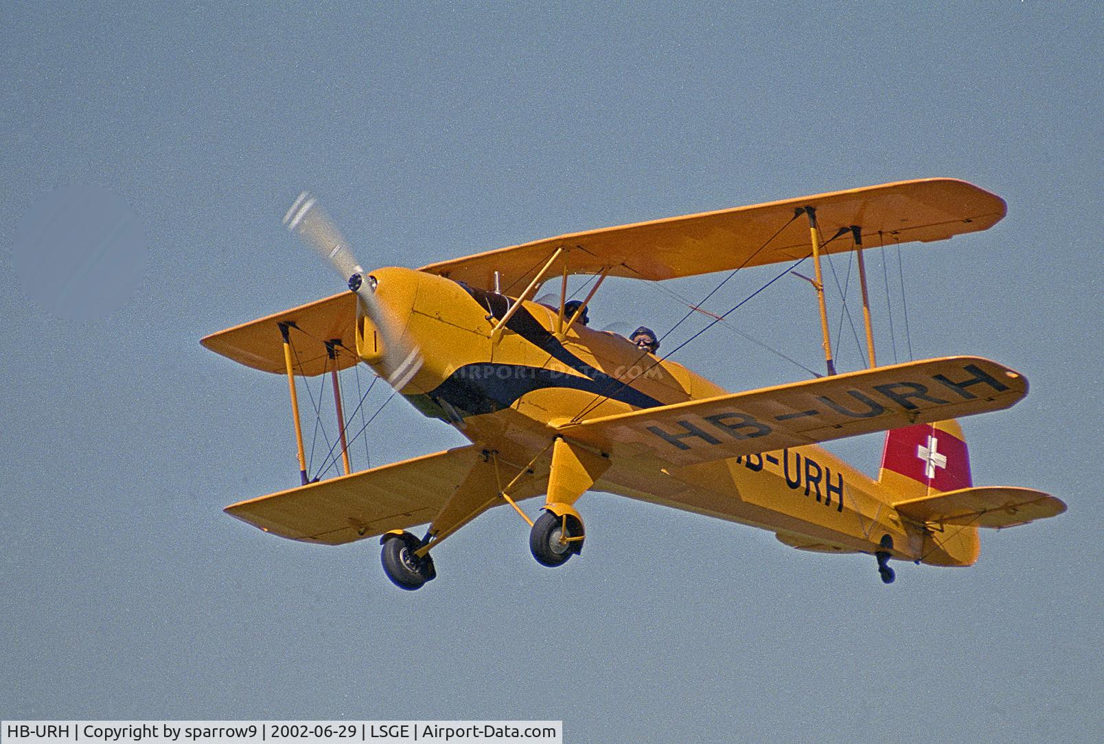HB-URH, 1939 Bucker Bu-131B Jungmann C/N 61, Taking-off from RIO Ecuvillens. Scanned from negative.