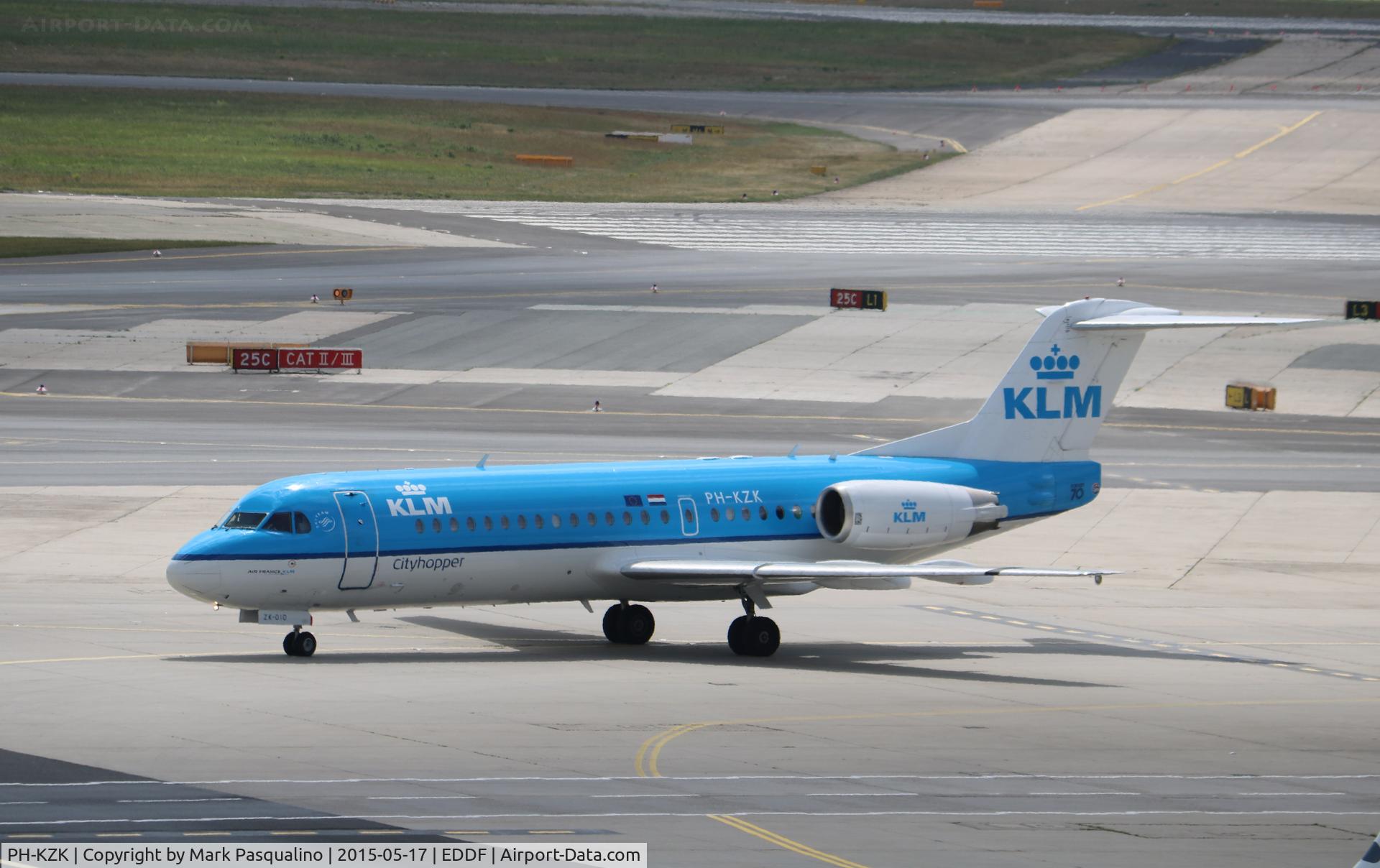 PH-KZK, 1997 Fokker 70 (F-28-0070) C/N 11581, Fokker 70