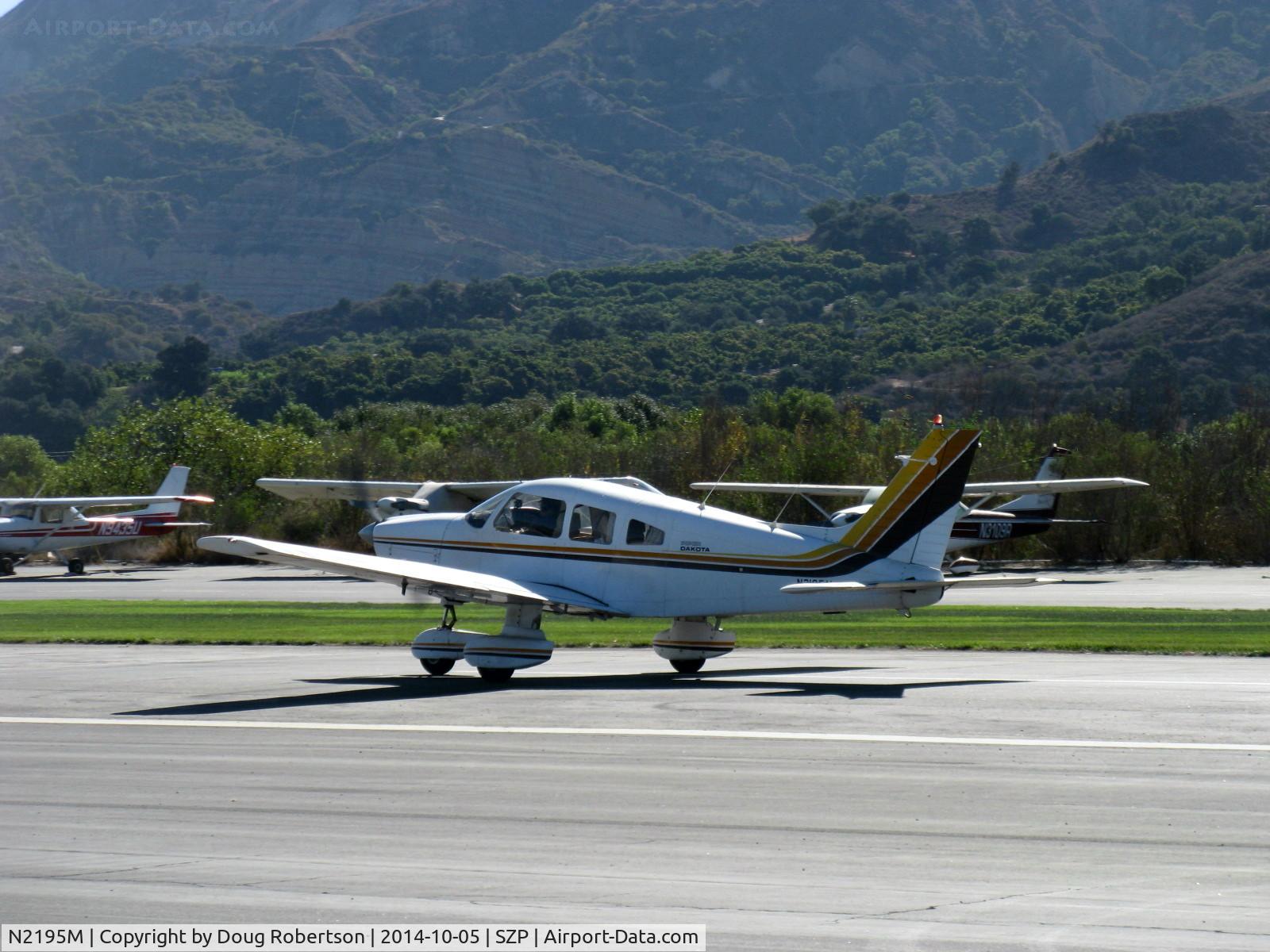 N2195M, 1979 Piper PA-28-236 Dakota C/N 28-7911090, 1979 Piper PA-28-236 DAKOTA, Lycoming O-540-J3A5D 235 Hp, another landing roll Rwy 04