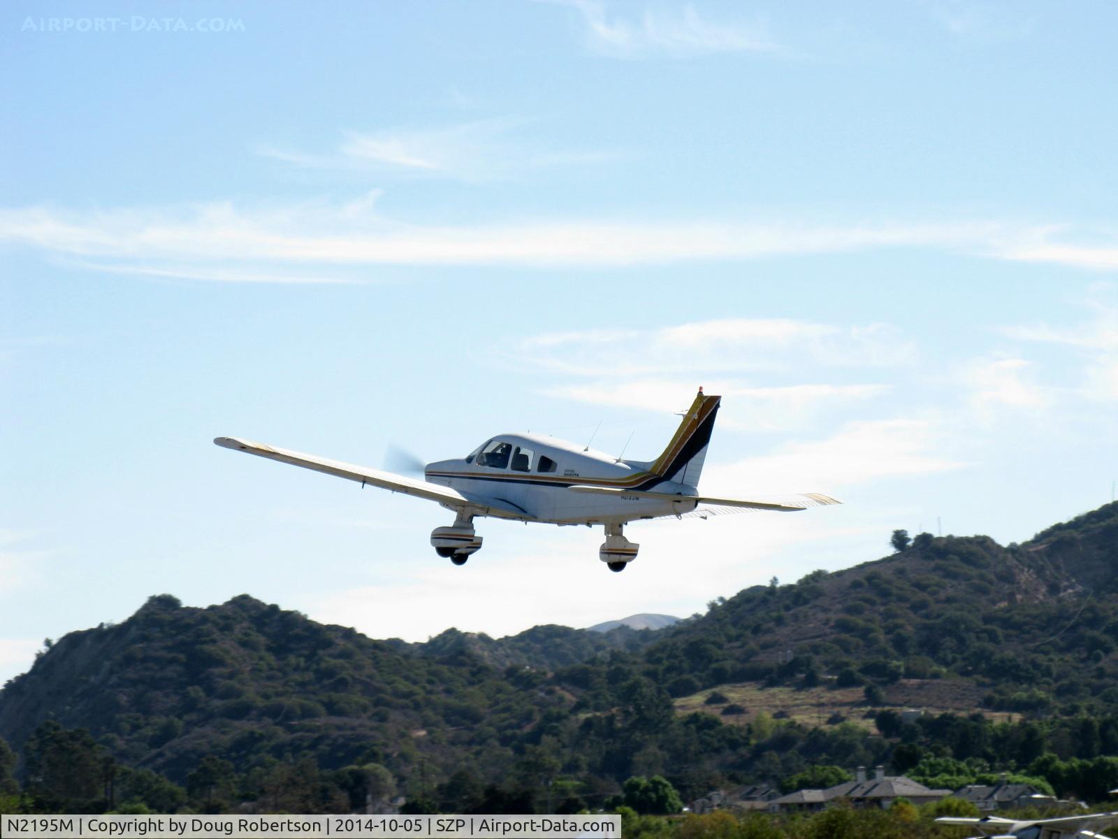N2195M, 1979 Piper PA-28-236 Dakota C/N 28-7911090, 1979 Piper PA-28-236 DAKOTA, Lycoming O-540-J3A5D 235 Hp, takeoff climb Rwy 04