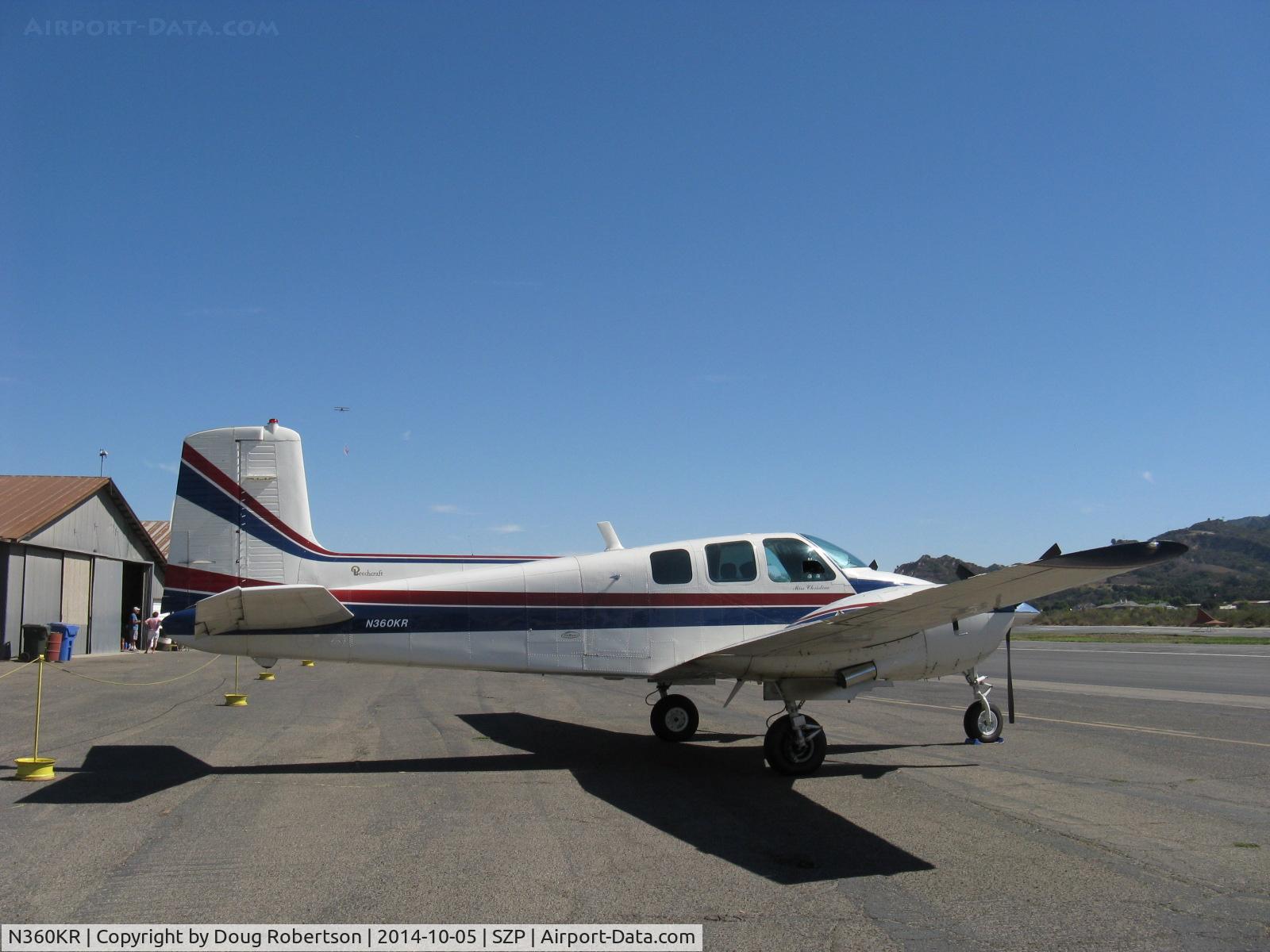 N360KR, 1961 Beech D50E Twin Bonanza C/N DH-320, 1961 Beech D50E TWIN BONANZA 'Miss Christine, two Lycoming GO-480-G2F6 geared 295 Hp each, 3-blade Hartzell CS props, cockpit is three-across seating, two copilots!