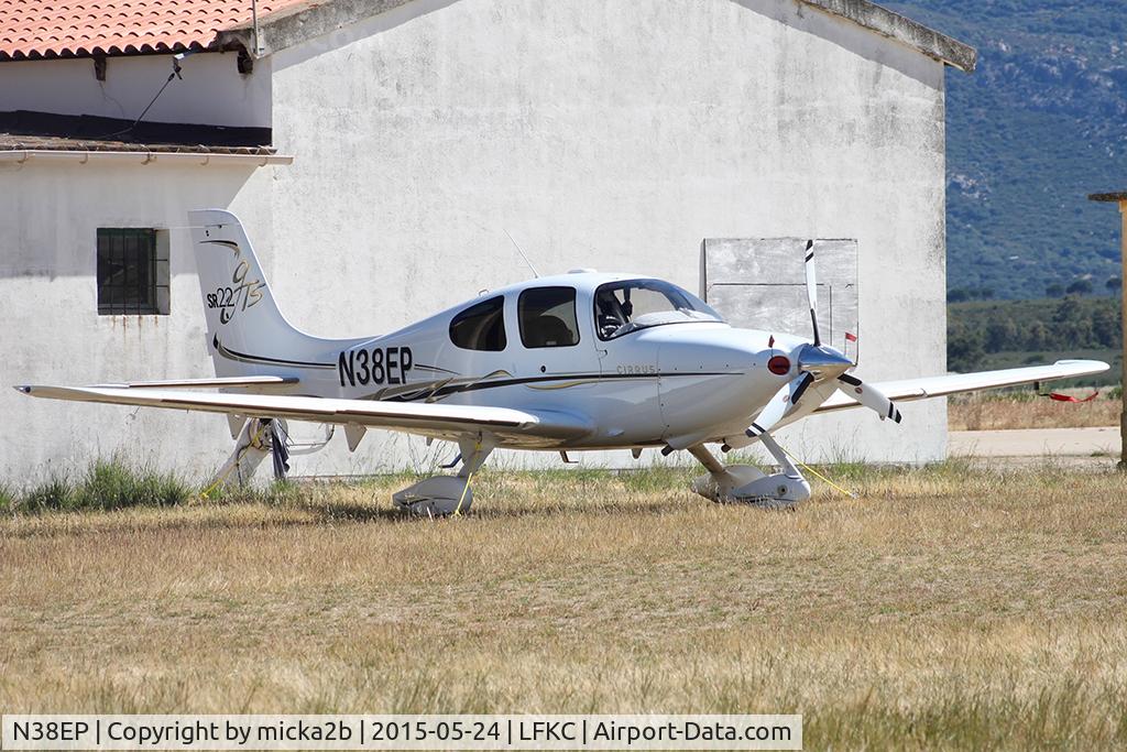 N38EP, 2006 Cirrus SR22 GTS C/N 2068, Parked