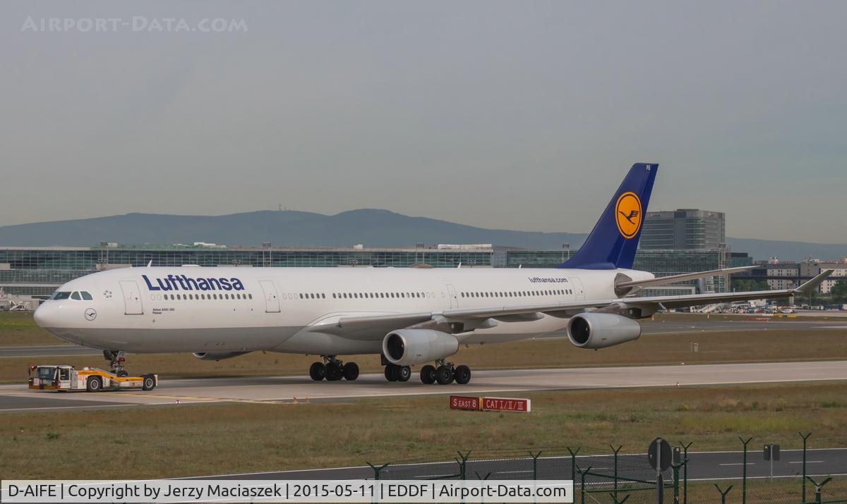 D-AIFE, 2001 Airbus A340-313X C/N 434, Airbus A340-313X