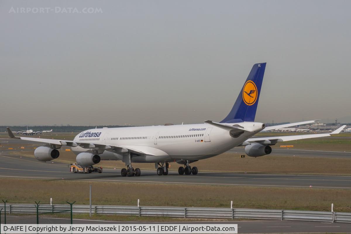D-AIFE, 2001 Airbus A340-313X C/N 434, Airbus A340-313X