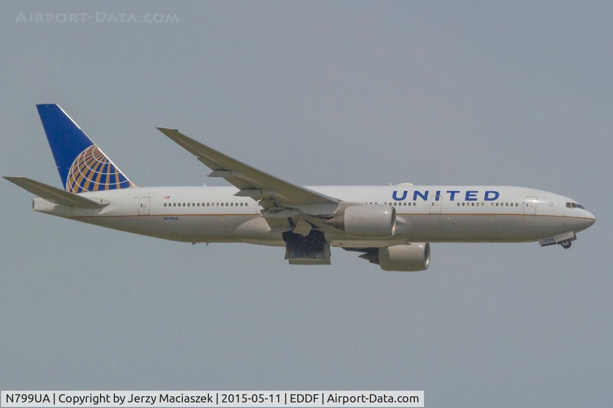 N799UA, 1998 Boeing 777-222 C/N 26926, Boeing 777-222