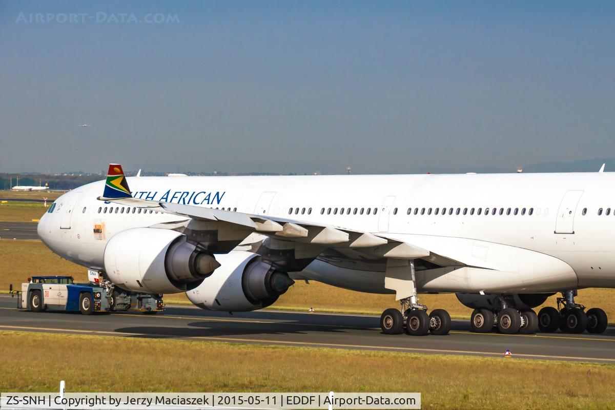ZS-SNH, 2005 Airbus A340-642 C/N 626, Airbus A340-642