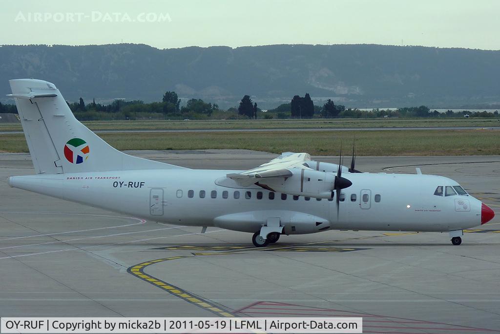 OY-RUF, 1997 ATR 42-500 C/N 515, Taxiing