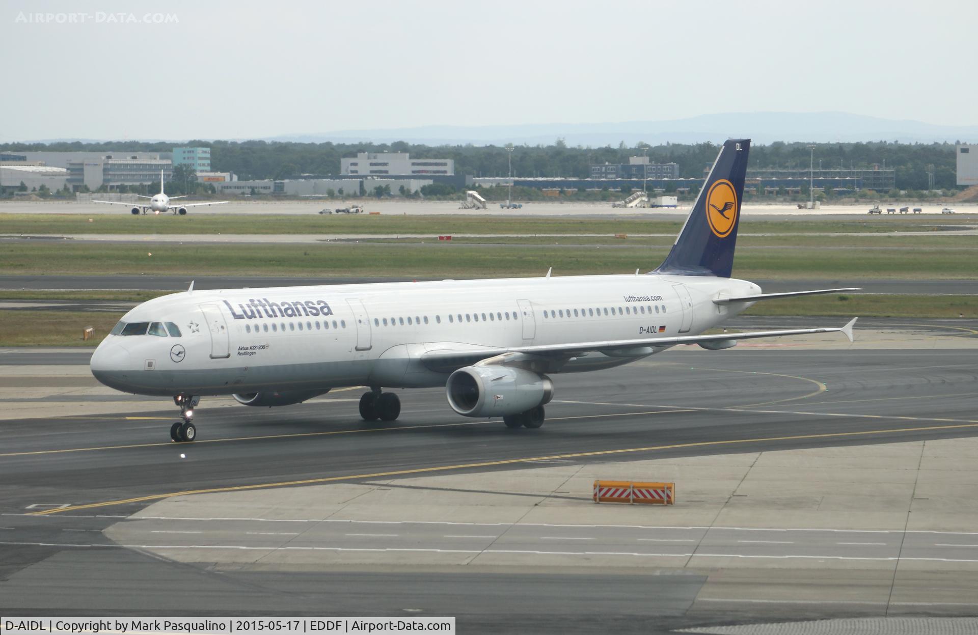 D-AIDL, 2011 Airbus A321-231 C/N 4881, Airbus A321