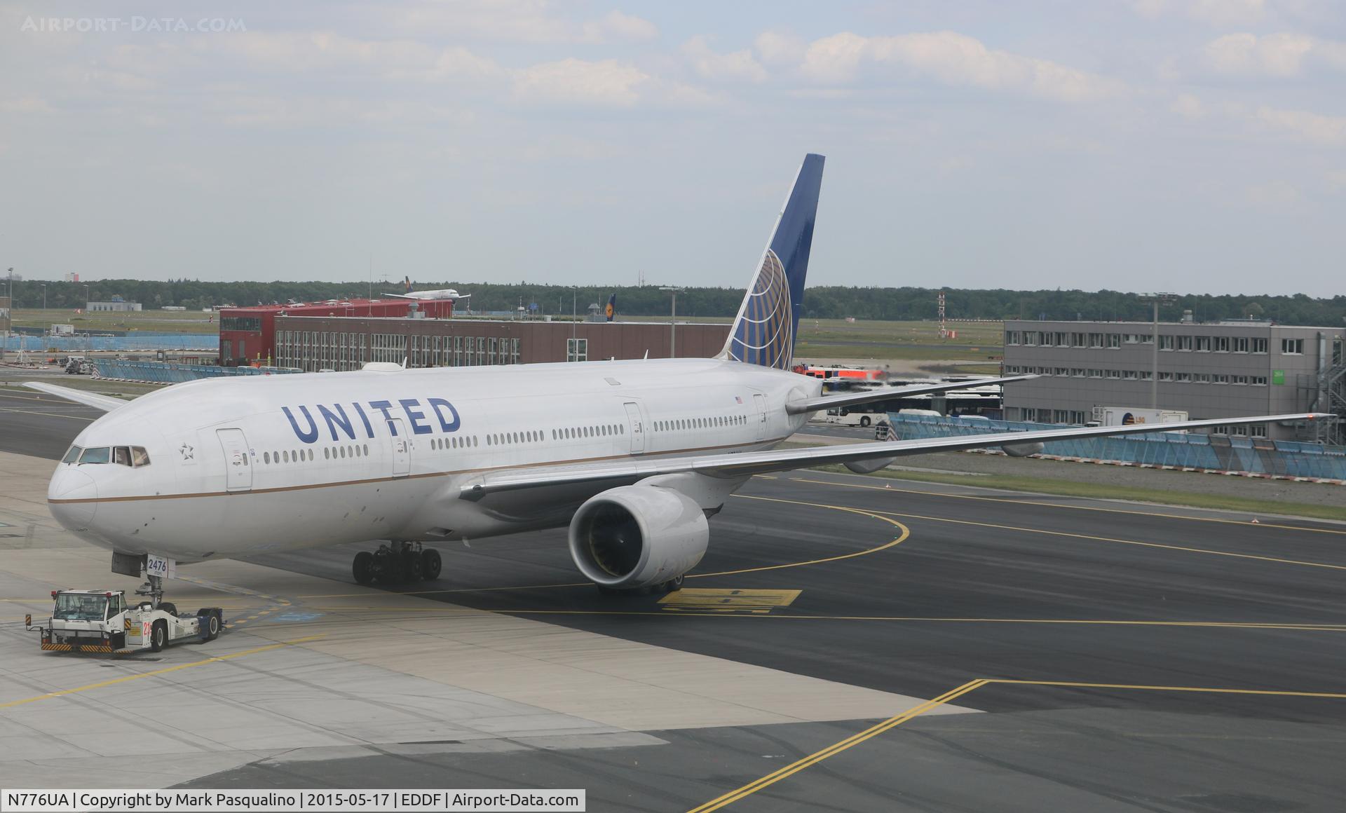 N776UA, 1996 Boeing 777-222 C/N 26937, Boeing 777-200