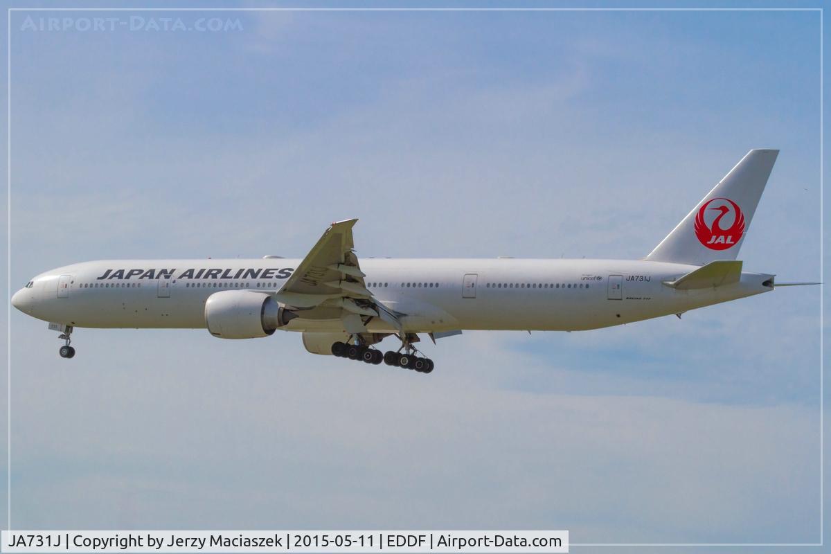 JA731J, 2003 Boeing 777-346/ER C/N 32431, Boeing 777-381