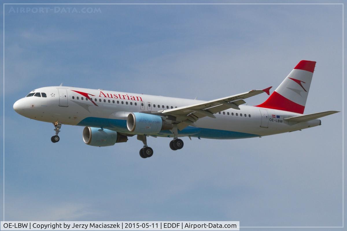 OE-LBW, 2001 Airbus A320-214 C/N 1678, Airbus A320-214
