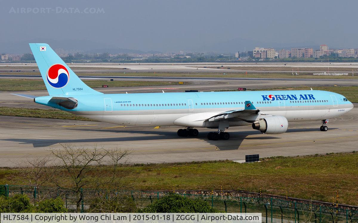 HL7584, 2000 Airbus A330-323 C/N 338, Korean Air