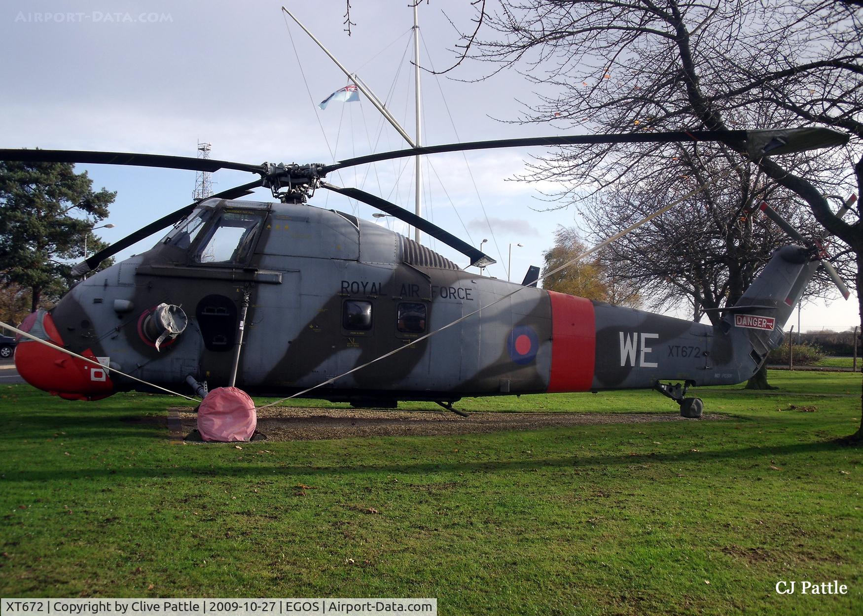 XT672, 1966 Westland Wessex HC.2 C/N WA540, On Gate Guard duties at RAF Shawbury, coded WE ex 2 FTS