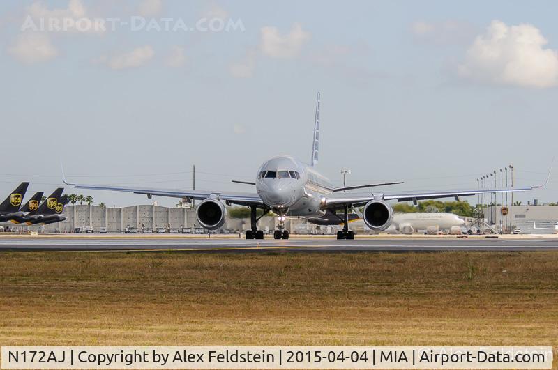 N172AJ, 2002 Boeing 757-223 C/N 32400, Miami International
