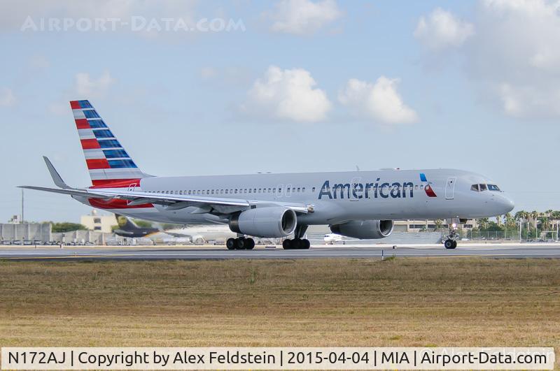 N172AJ, 2002 Boeing 757-223 C/N 32400, Miami International