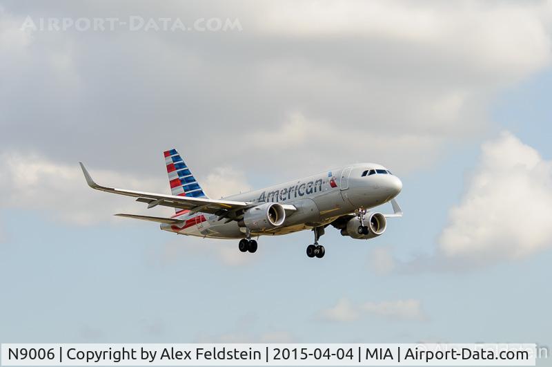 N9006, 2013 Airbus A319-115 C/N 5761, Miami International